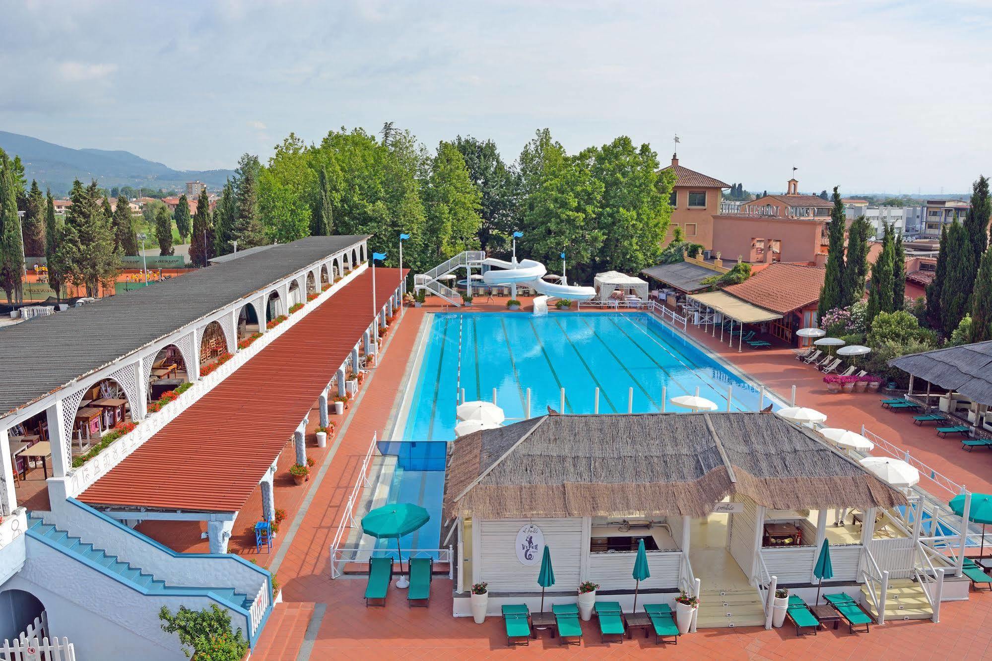 Hotel Boccaccio Calcinaia Exterior foto