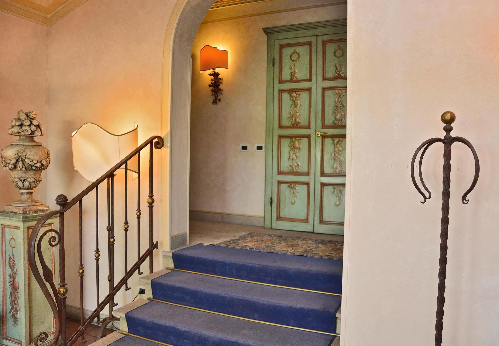 Hotel Boccaccio Calcinaia Exterior foto